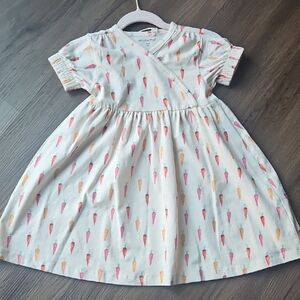Adorable Carrot Pattern Kids Dress - Cream and Orange Size 24 Mo